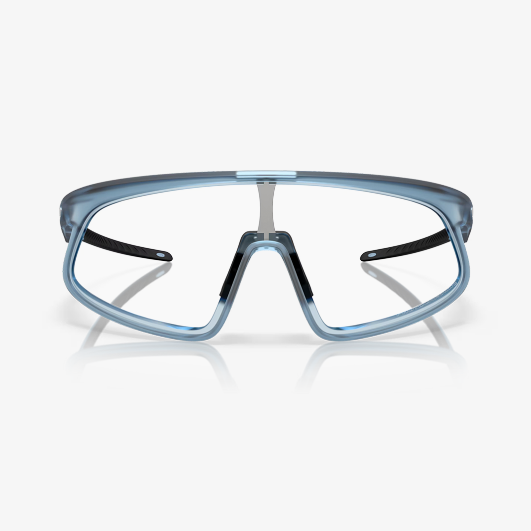 Oakley RSLV / Matte Transparent Stonewash Clear to Black Iridium Photochromic