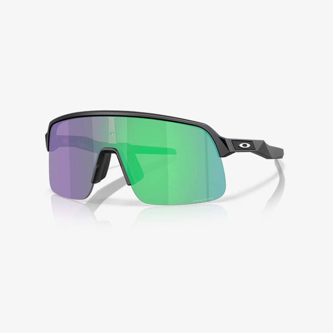 OAKLEY SUTRO LITE S / Black Matte - Prizm Jade 45° Ansicht