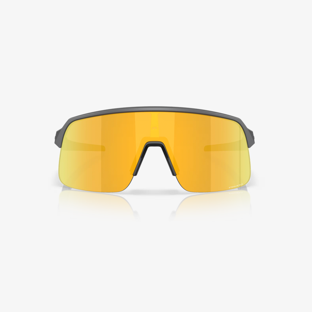 OAKLEY SUTRO LITE S / Carbon Matte - Prizm 24K Front Ansicht