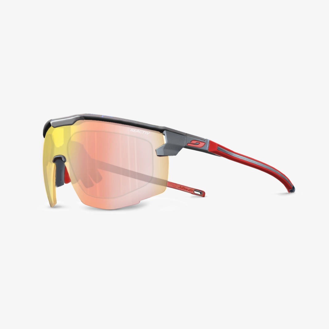 Julbo Ultimate mit Sehstärke / Schwarz Rot / Reactiv 1-3 LA