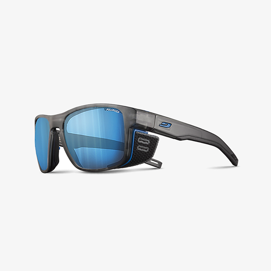 Julbo Shield M mit Sehstärke / Schwarz Durchscheinend Blau / SPECTRON 3 HD Polarized Blau