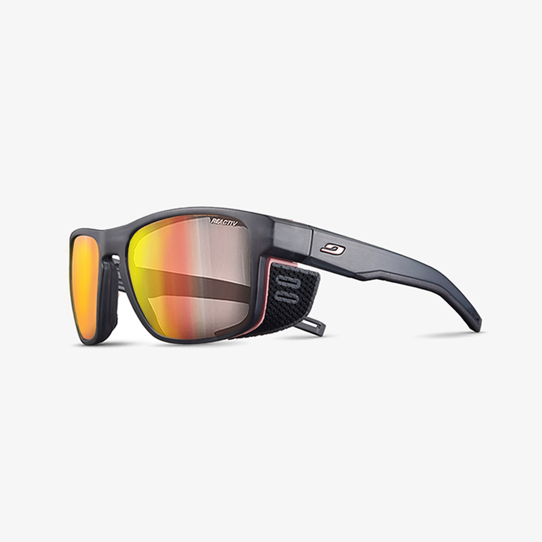 Julbo Shield M mit Sehstärke / Schwarz Durchscheinend Rosa / REACTIV 1-3 LA