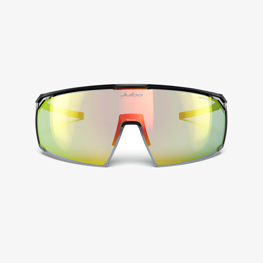 Julbo Panora Schwarz - Rot / Reactiv 1-3 Light Amplifier face off