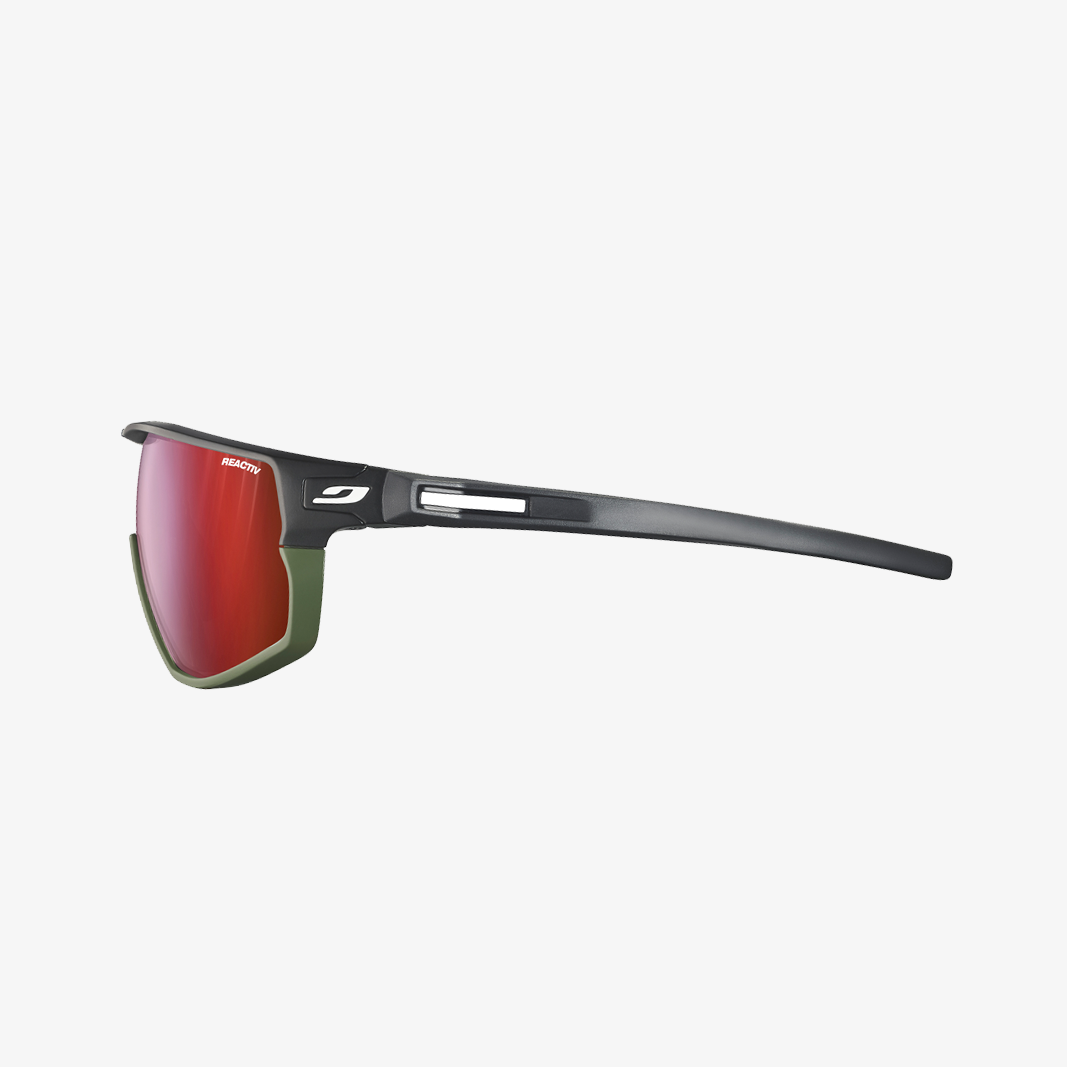 Julbo Rush Schwarz - Khaki / Reactiv 0-3 High Contrast Seitenansicht