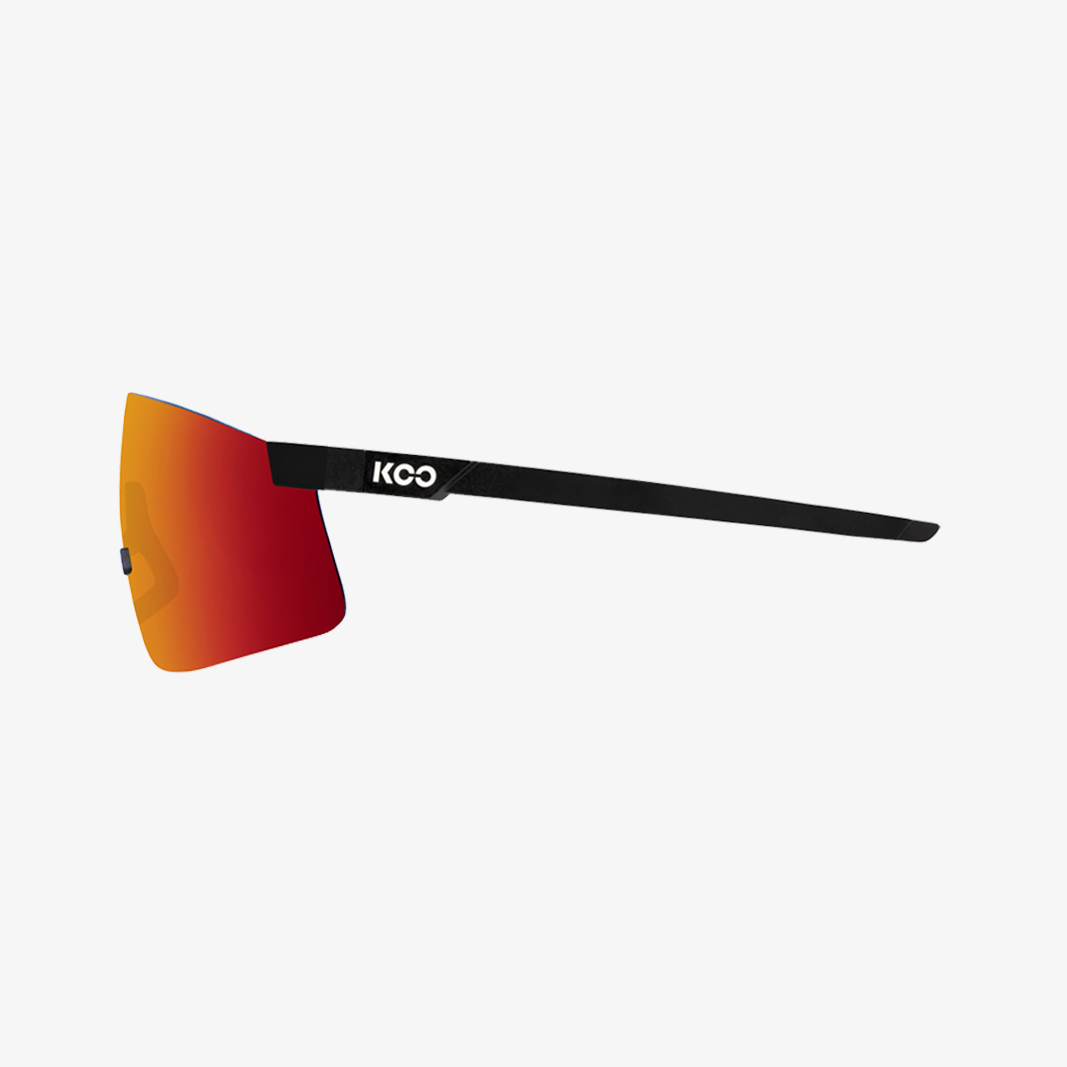KOO Nova Black Matt / Red Mirror side