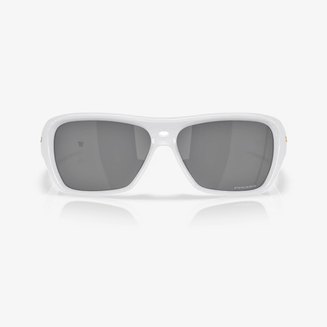 Oakley Chaminade / Pearl White - Prizm Black face