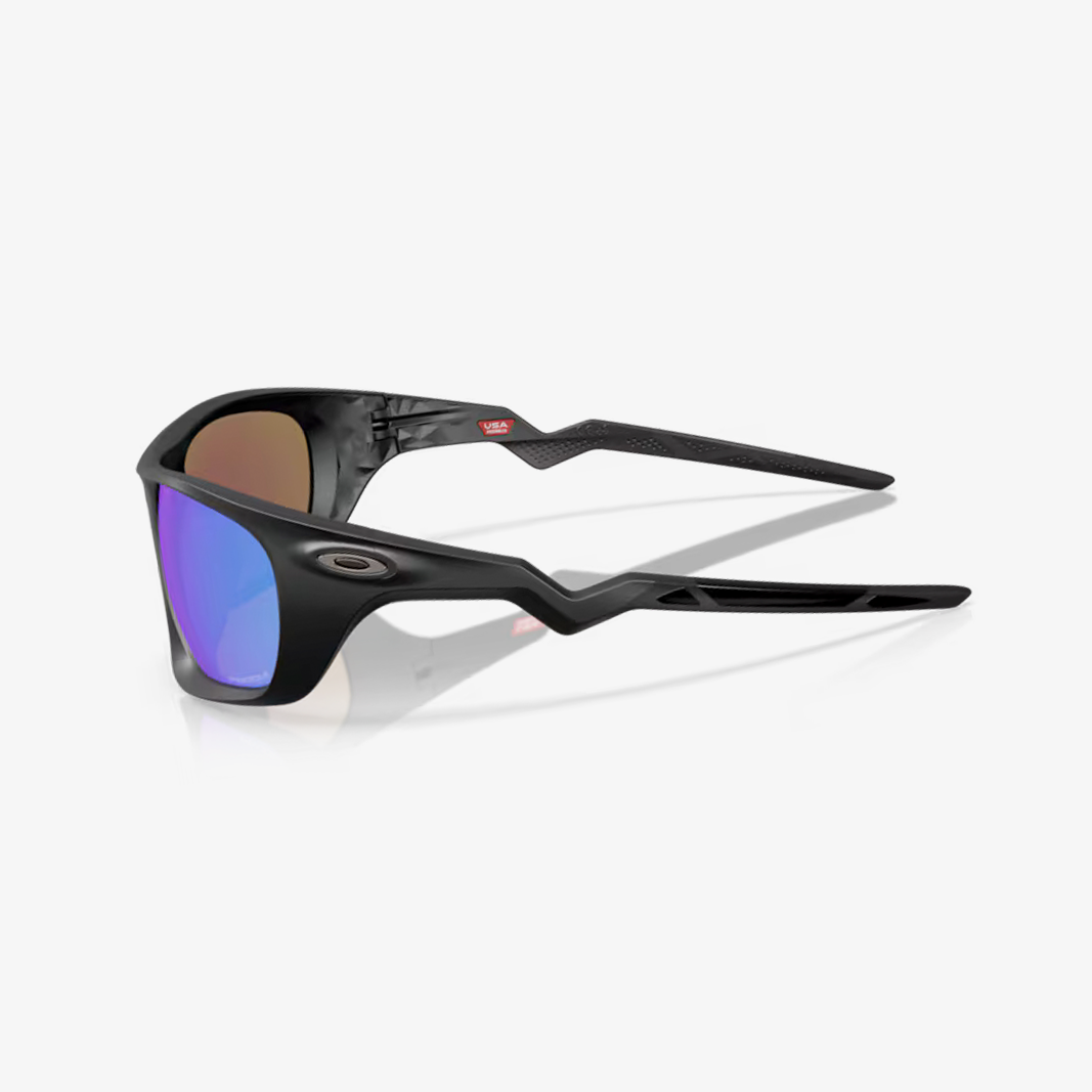 Oakley Lateralis / Matte Black Prizm Sapphire side