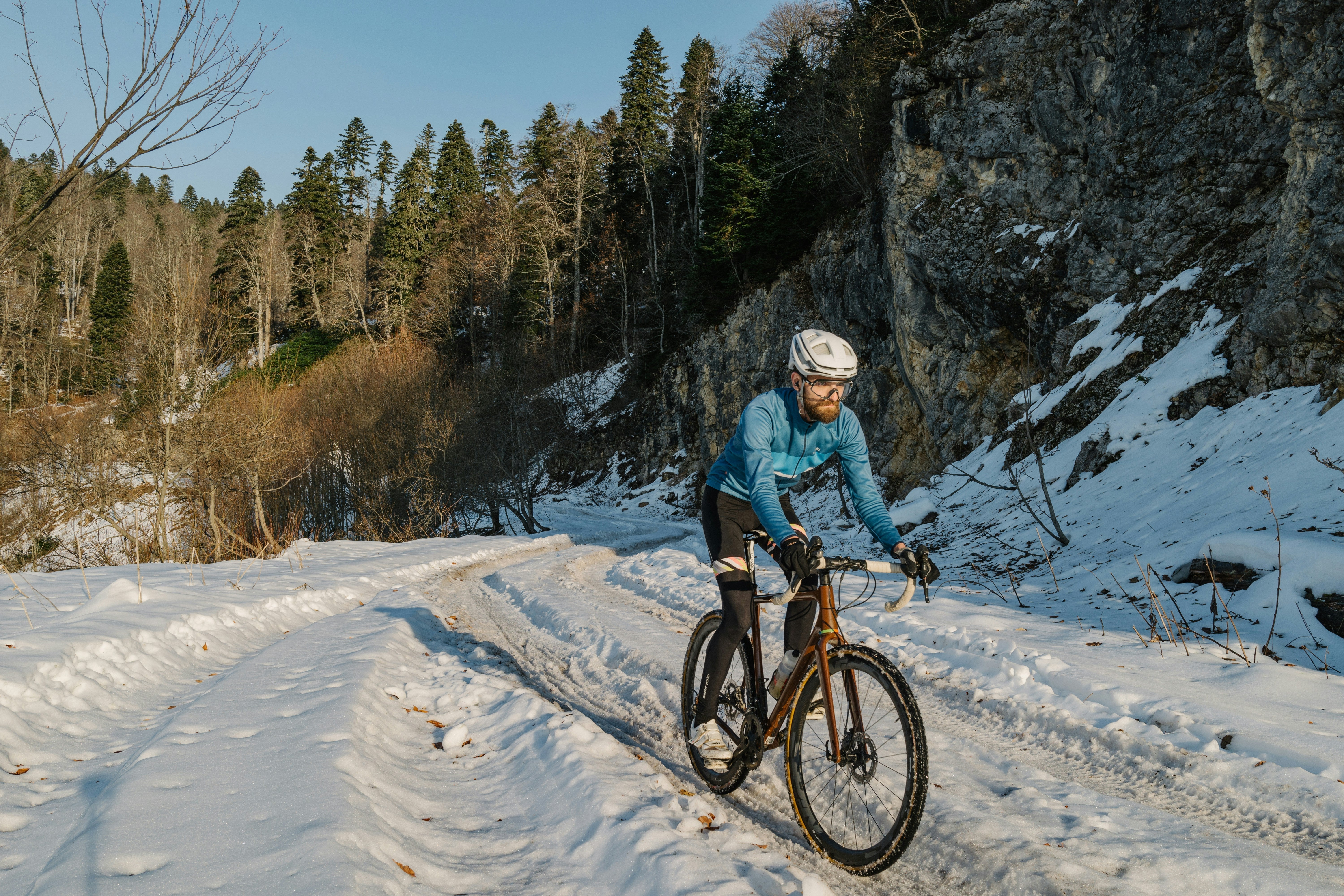 Warum Ihre Augen beim Radfahren im Winter tränen!