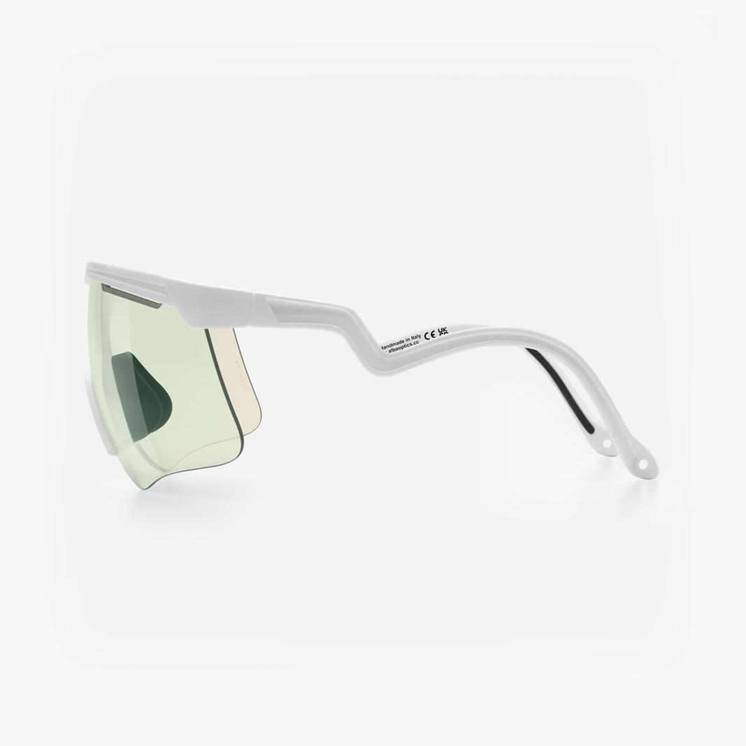 Alba Optics Delta White / VZUM™ F-Lens BTL Photochromic side