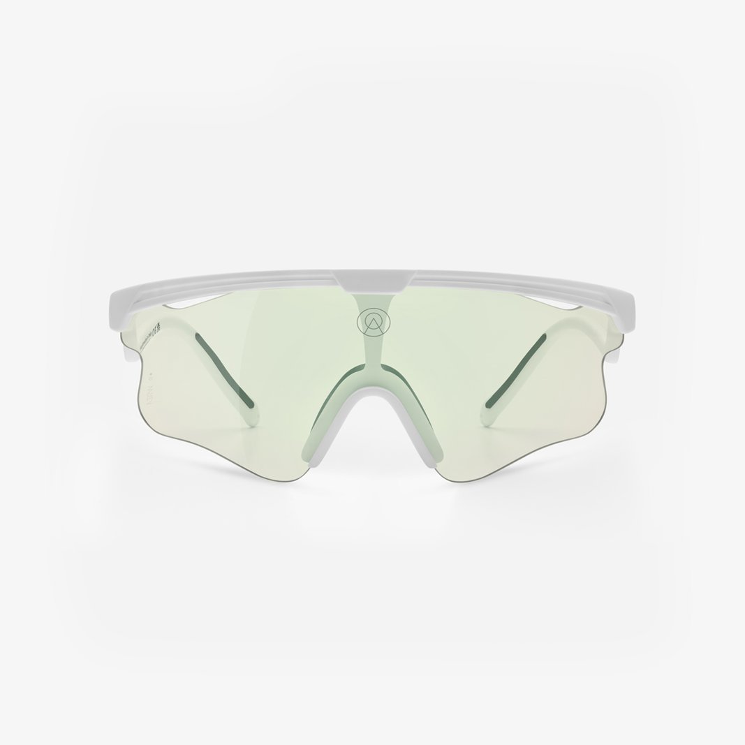 Alba Optics Delta LEI White / VZUM™ F-Lens BTL Photochromic face
