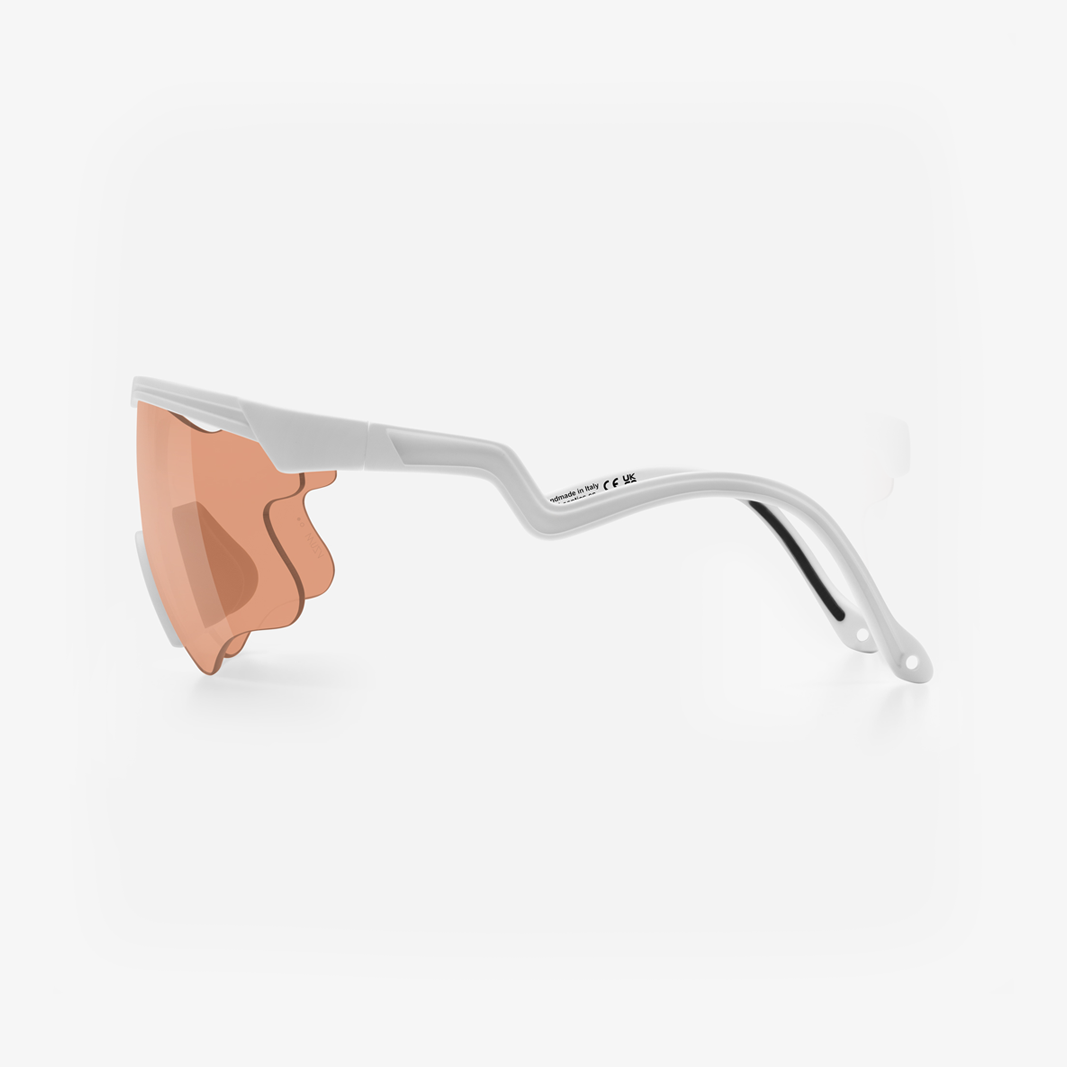 Alba Optics Delta LEI White / VZUM™ SALMON side