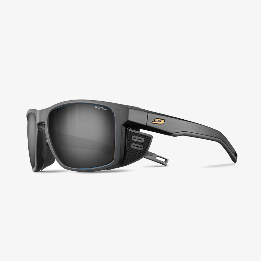 Julbo Shield mit Sehstaerke / Schwarz SPECTRON 3 Grau