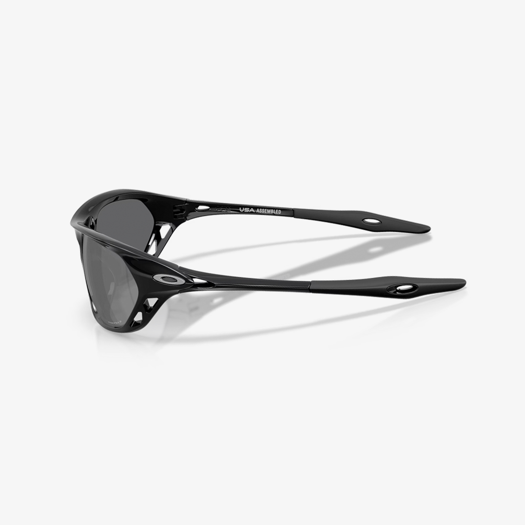 Oakley Cage Jacket / Polished Black - Prizm Black Polarized side