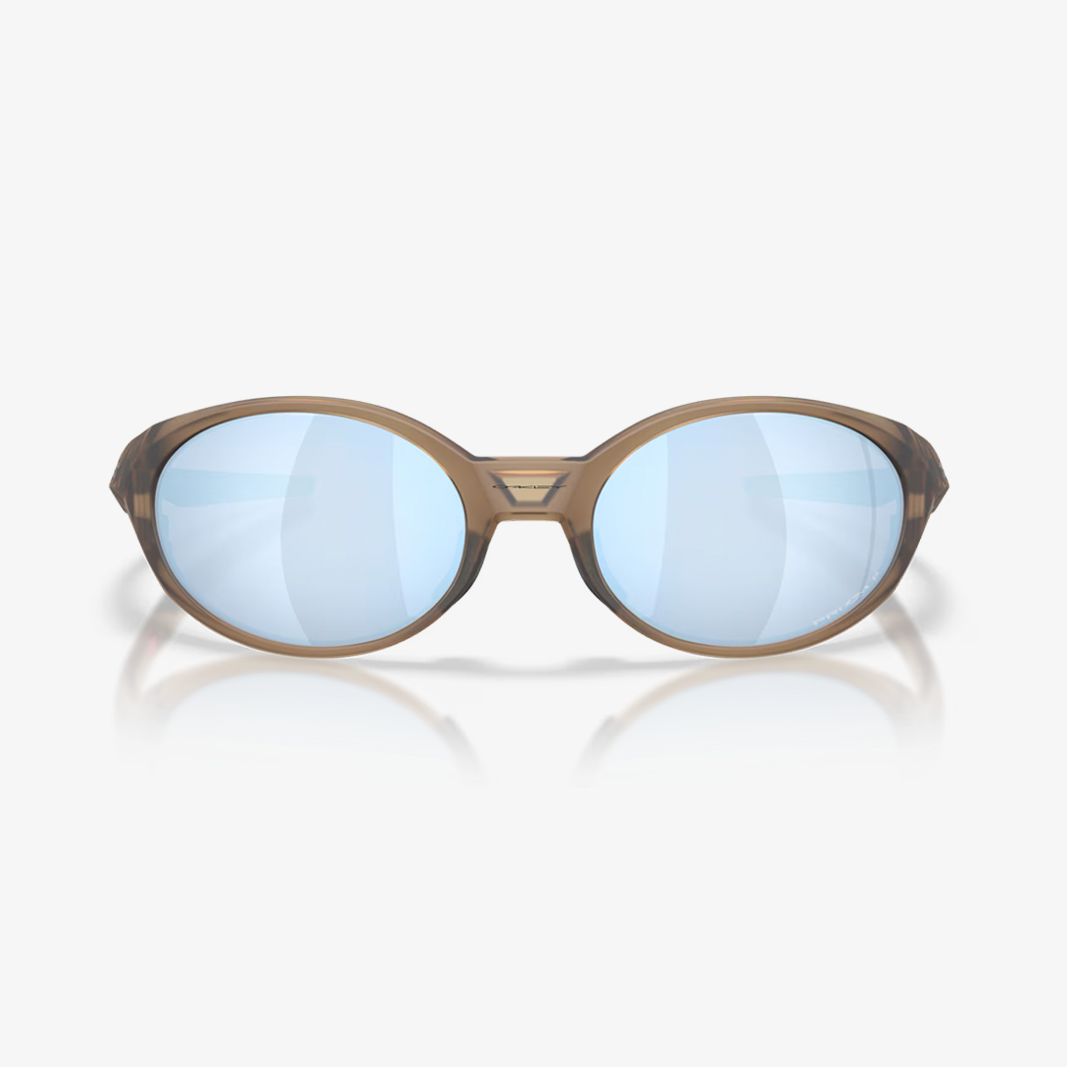 Oakley Eyejacket Redux / Matte Brown Smoke - Prizm Deep Water Polarized face