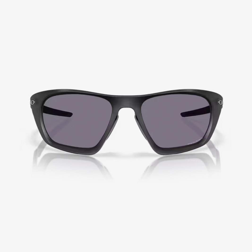 Oakley Lateralis / Matte Black INK Prizm Grey face