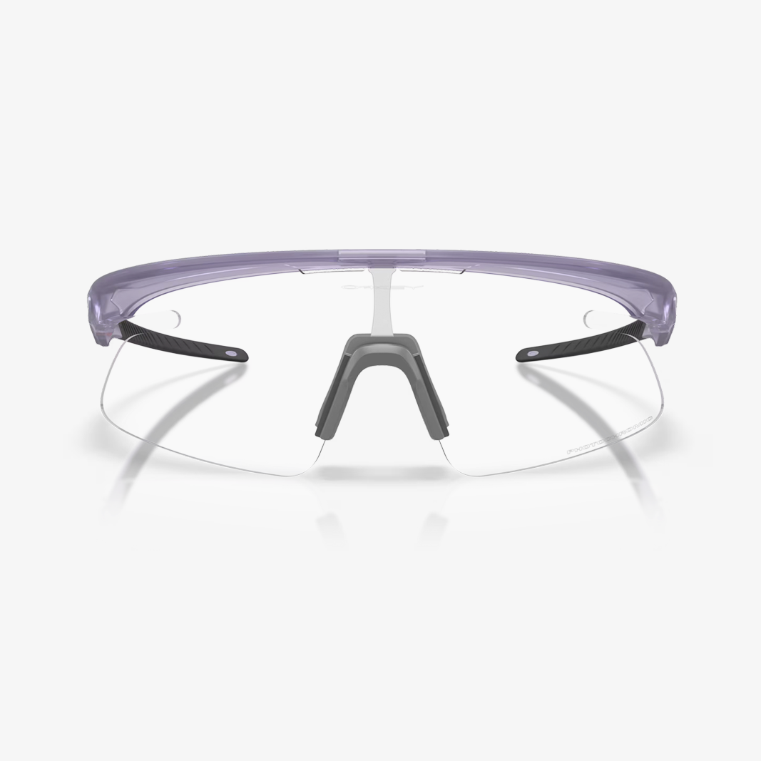 Oakley RSLV Lite / Matte Transparent Lilac Clear to Black Iridium Photochromic face