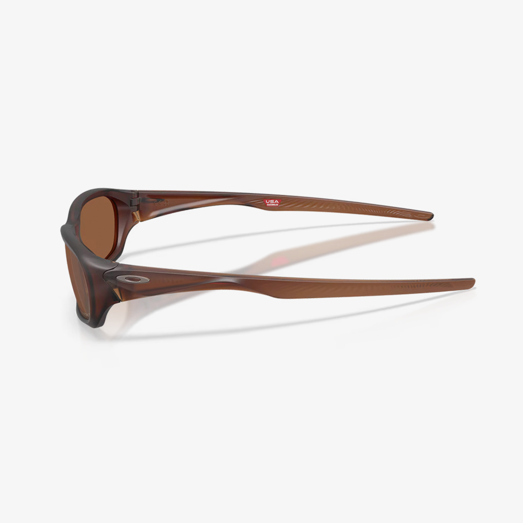 Oakley Terraforma / Matte Rootbeer - Prizm Tungsten Polarized side